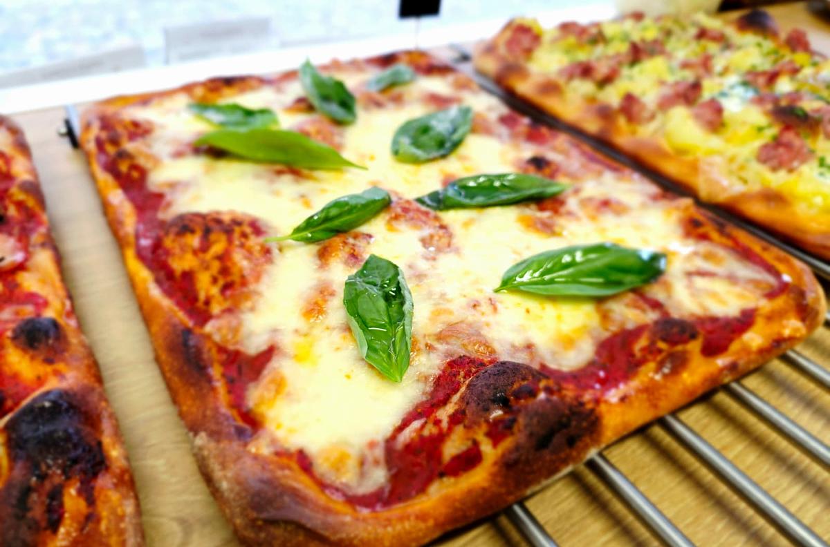 Pizza Romaine & Pasta