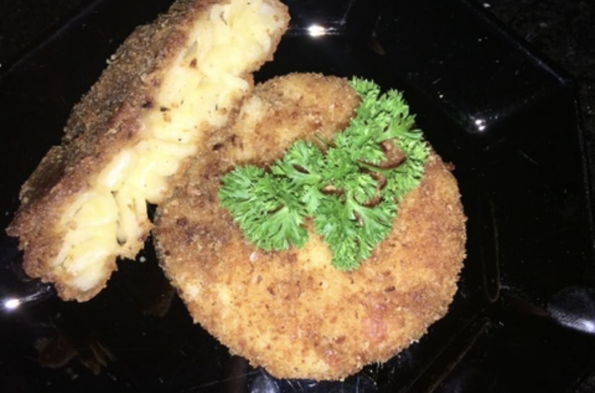 Rinds Haggfleisch Kiechli / Kartoffelsalat/ Burger / Linzertorte etc.
