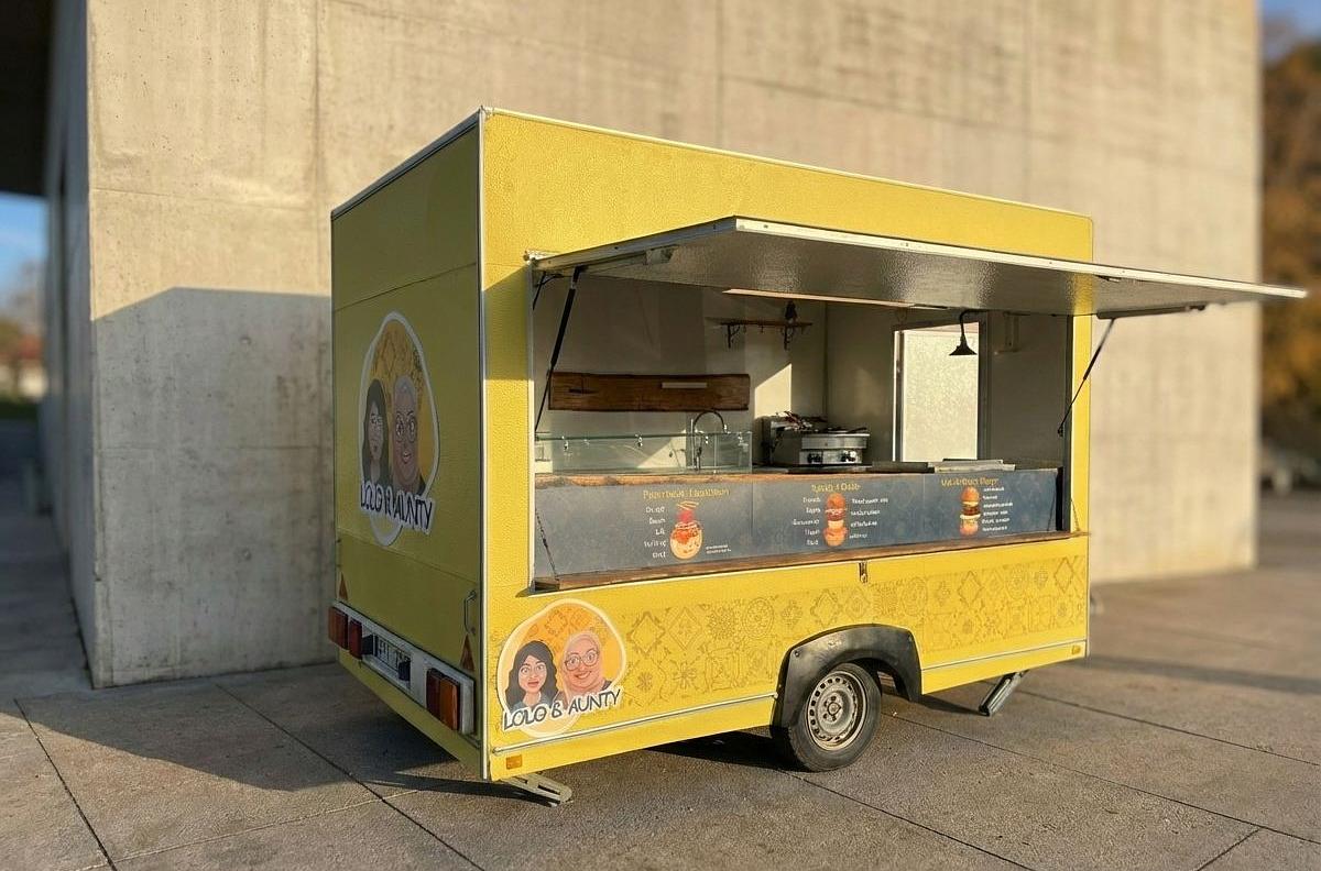 Lolo & Aunty Foodtruck
