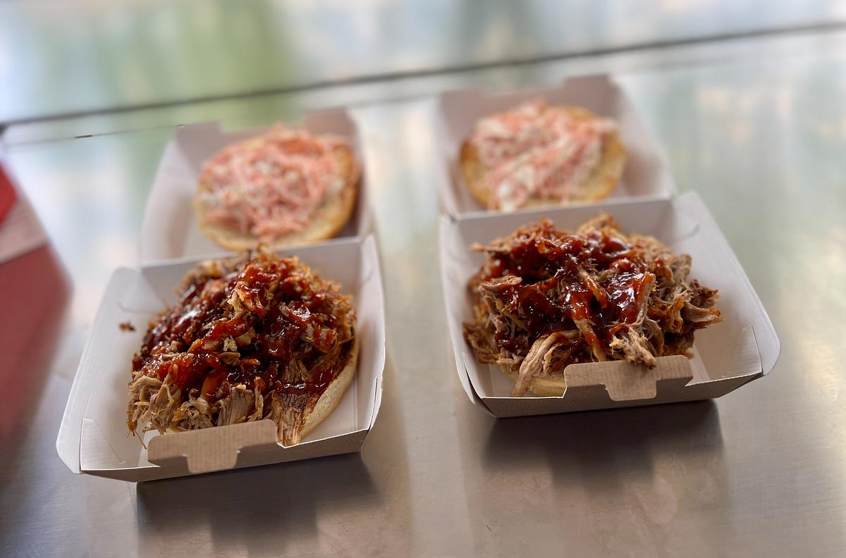 Grizzly Cafe food truck