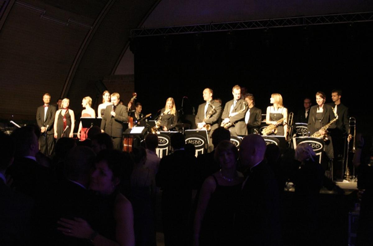 James Bond Firmafest