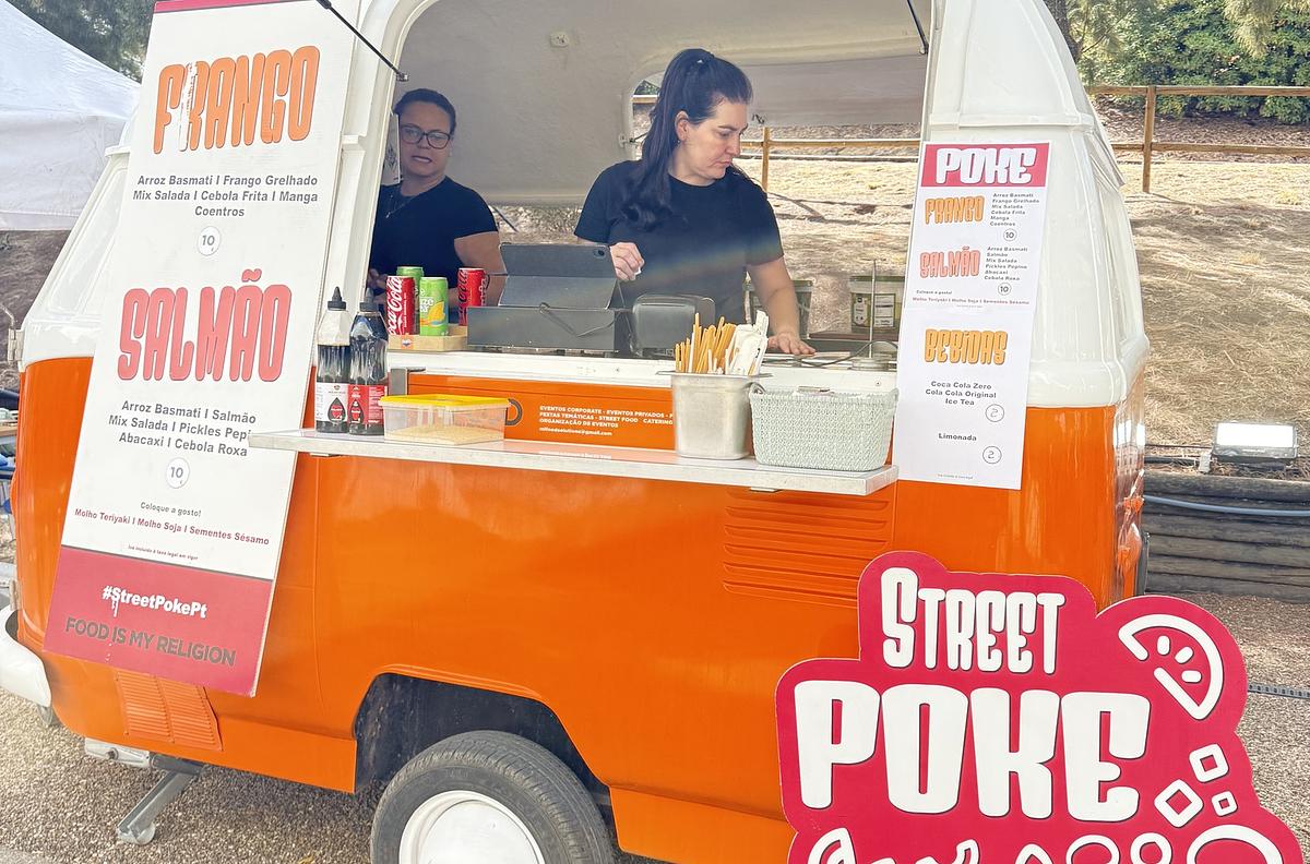 Street Poke