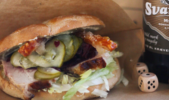 Bornholmske Gourmet Hotdogs og Flæskestegssandwich