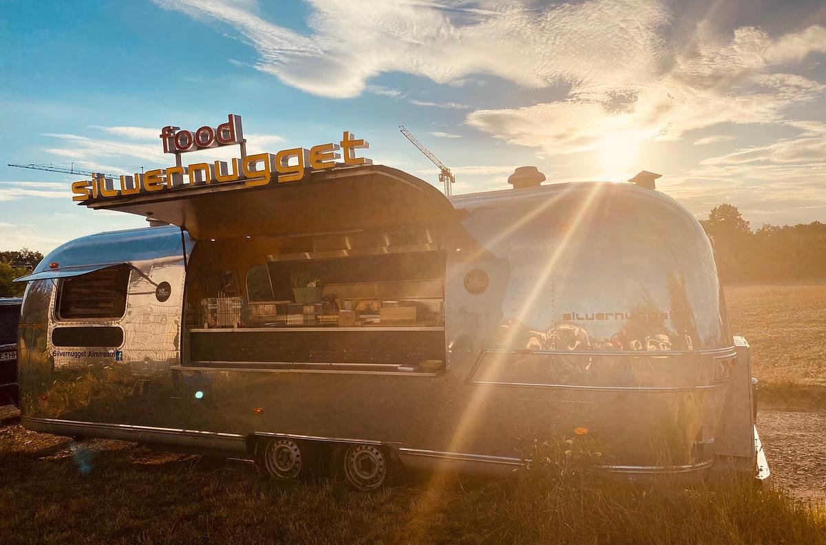Silvernugget Airstream Kitchen