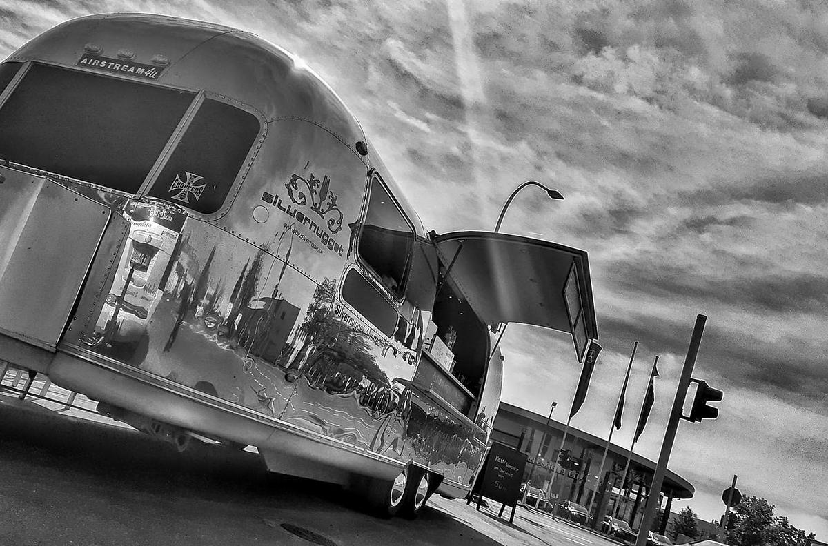 Silvernugget Airstream Kitchen