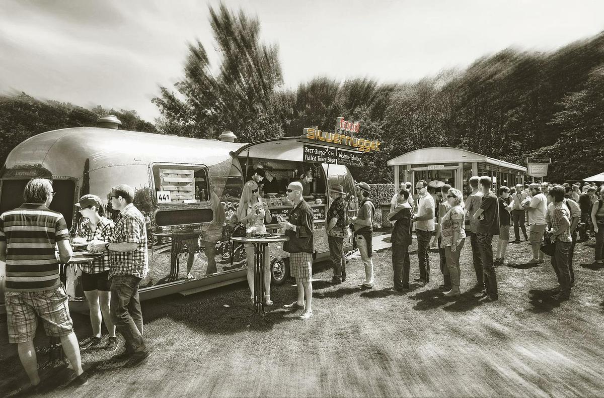 Silvernugget Airstream Kitchen