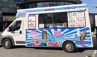 Frozen Yogurt & Ice Cream Truck