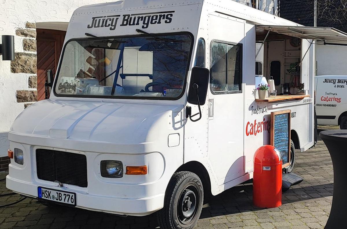 Juicy Burgers