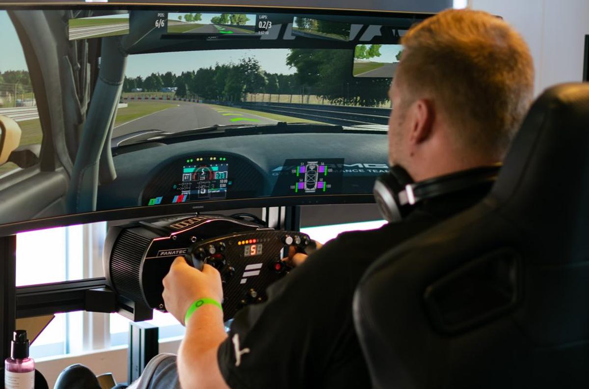 Formel 1 simulator hos Racingroom
