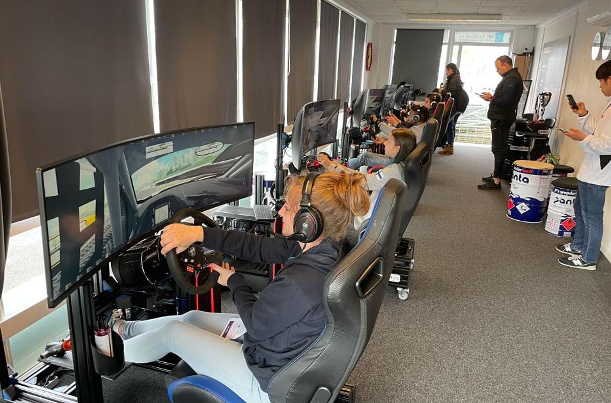 Formel 1 simulator hos Racingroom