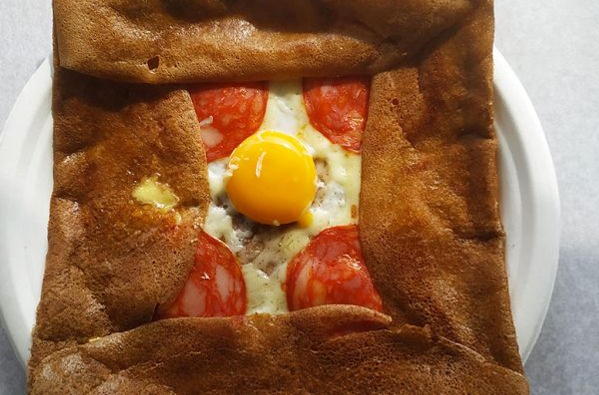 LA CRÊPE DU PÈRE GÉGÉ