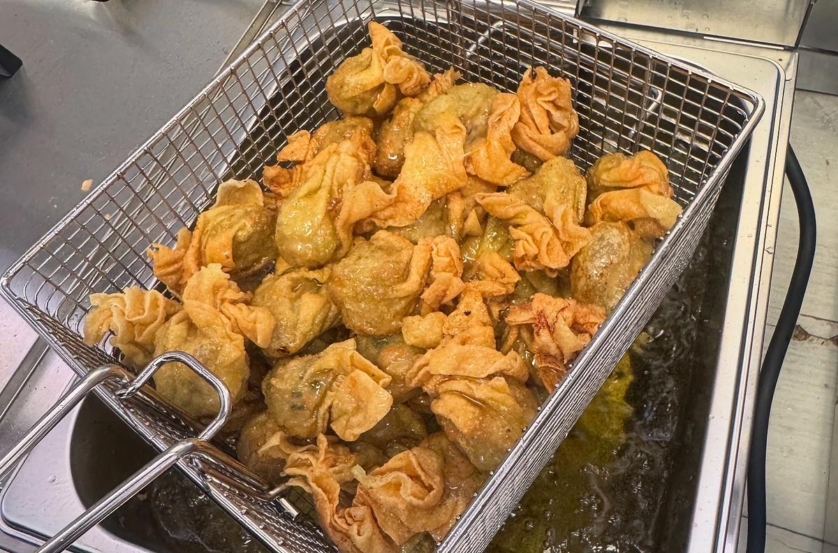 CHILI THAIGER - Thai street food 