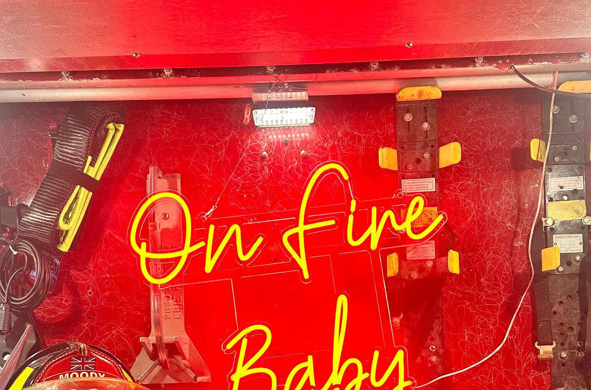ENG9INE The US Firetruck Food Truck