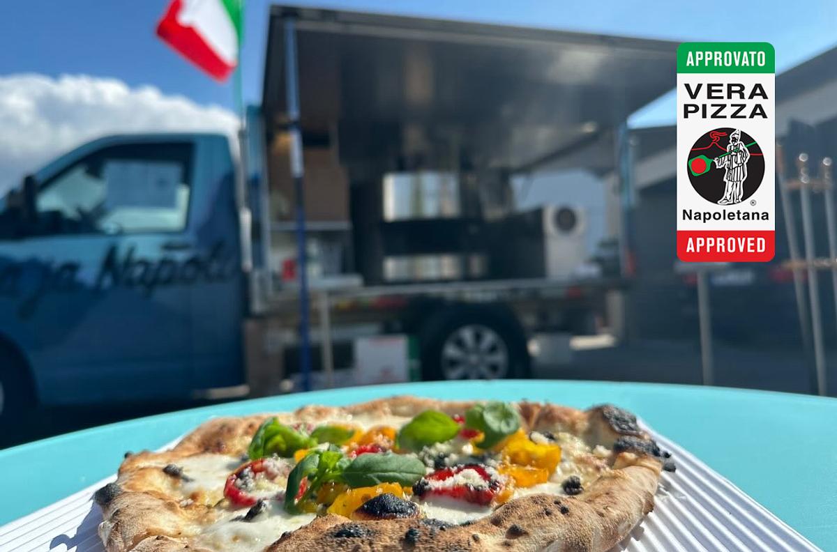 Jaja Napoli PizzaTruck- Napolitansk Pizza
