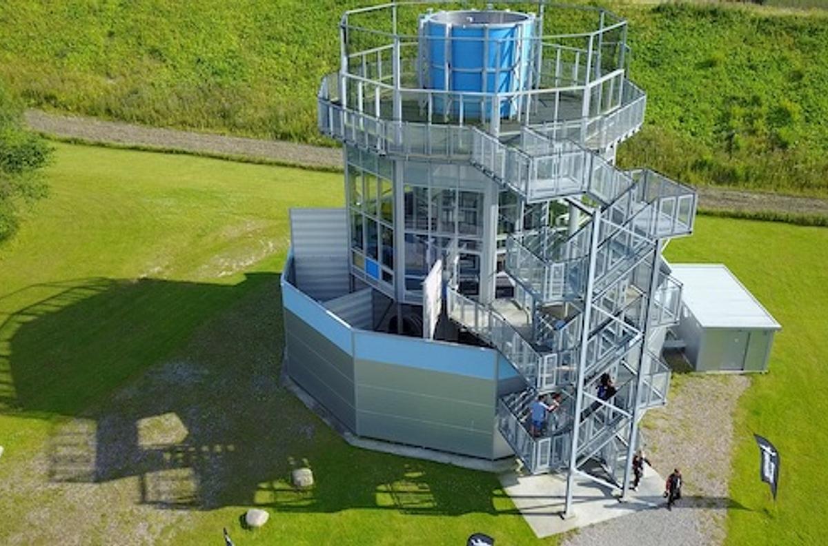 Indoor Skydiving hos Copenhagen Air Experience