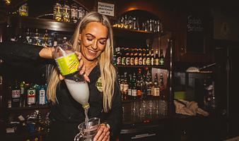 Bliv bartender på Kasket Karl