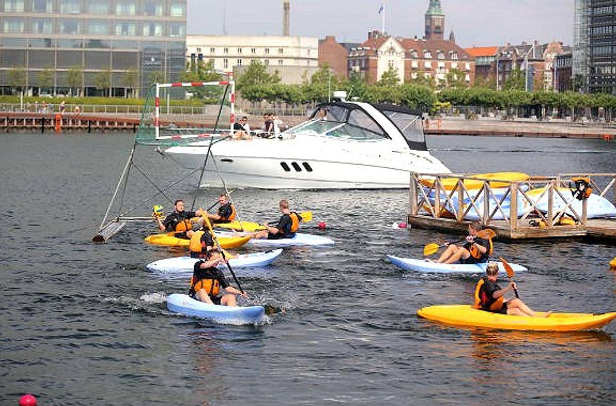 Kajakpolo - København på Islands Brygge