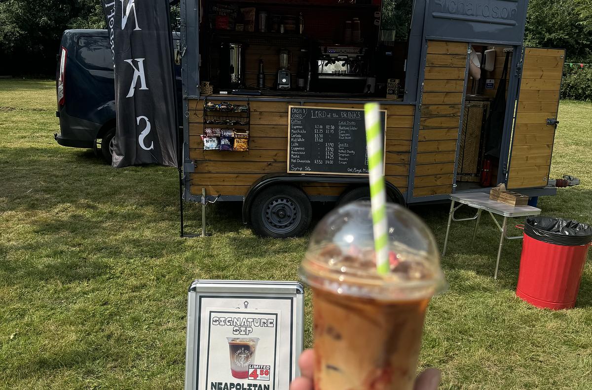 Specialist Coffees, Cold Drinks and Bar Options