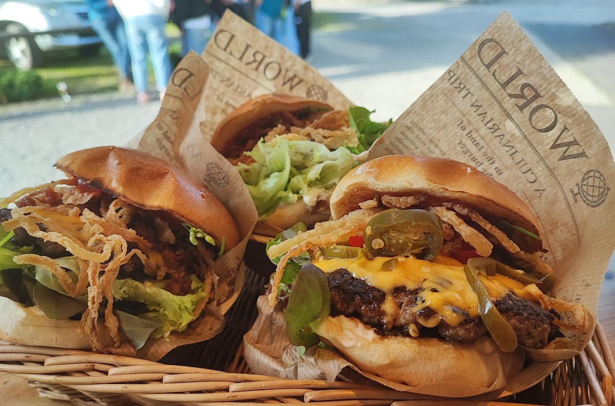 Juicy Burgers