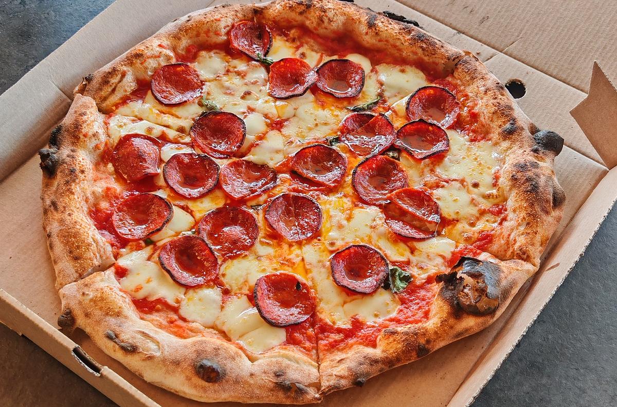 Rowie's Pizza