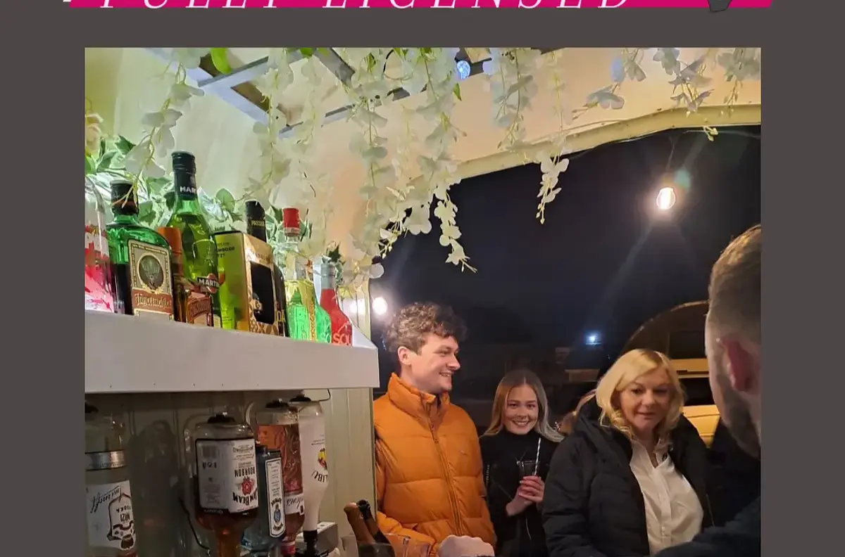 The horsebox mobile bar 