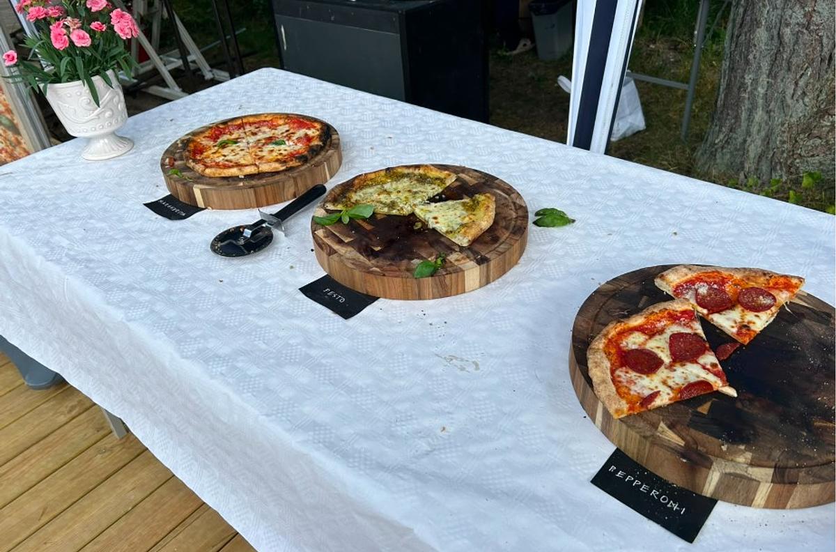 Truenapo450 ° pizza foodtruck/ Vedugns Napolitanska pizza