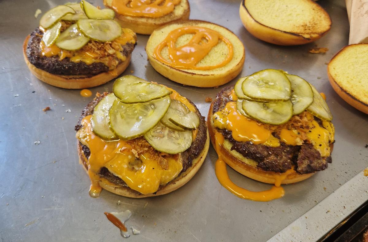 Saftige Smash Burgers