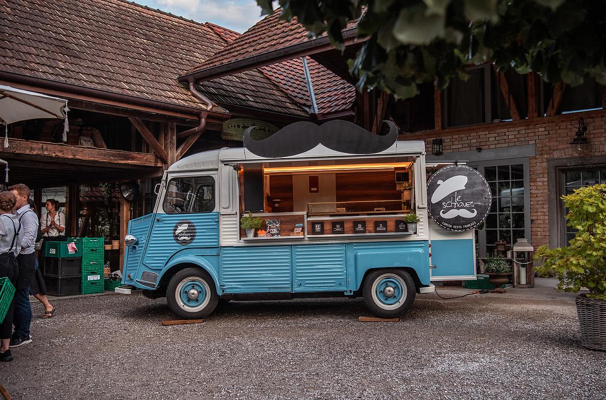 Le Schnauz Foodtruck & Catering