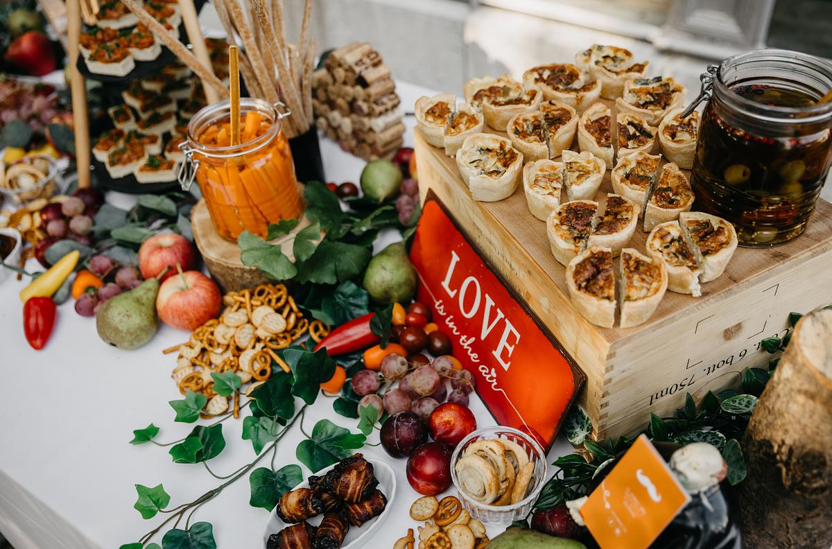 Le Schnauz Foodtruck & Catering