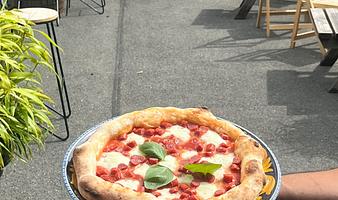 Authentic wood fire pizza neapoletana