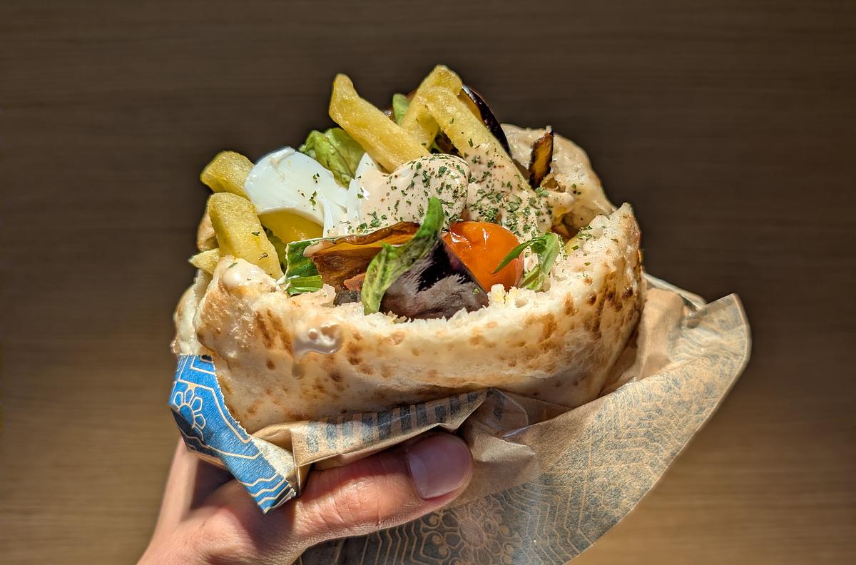 Pitas & Bowls 