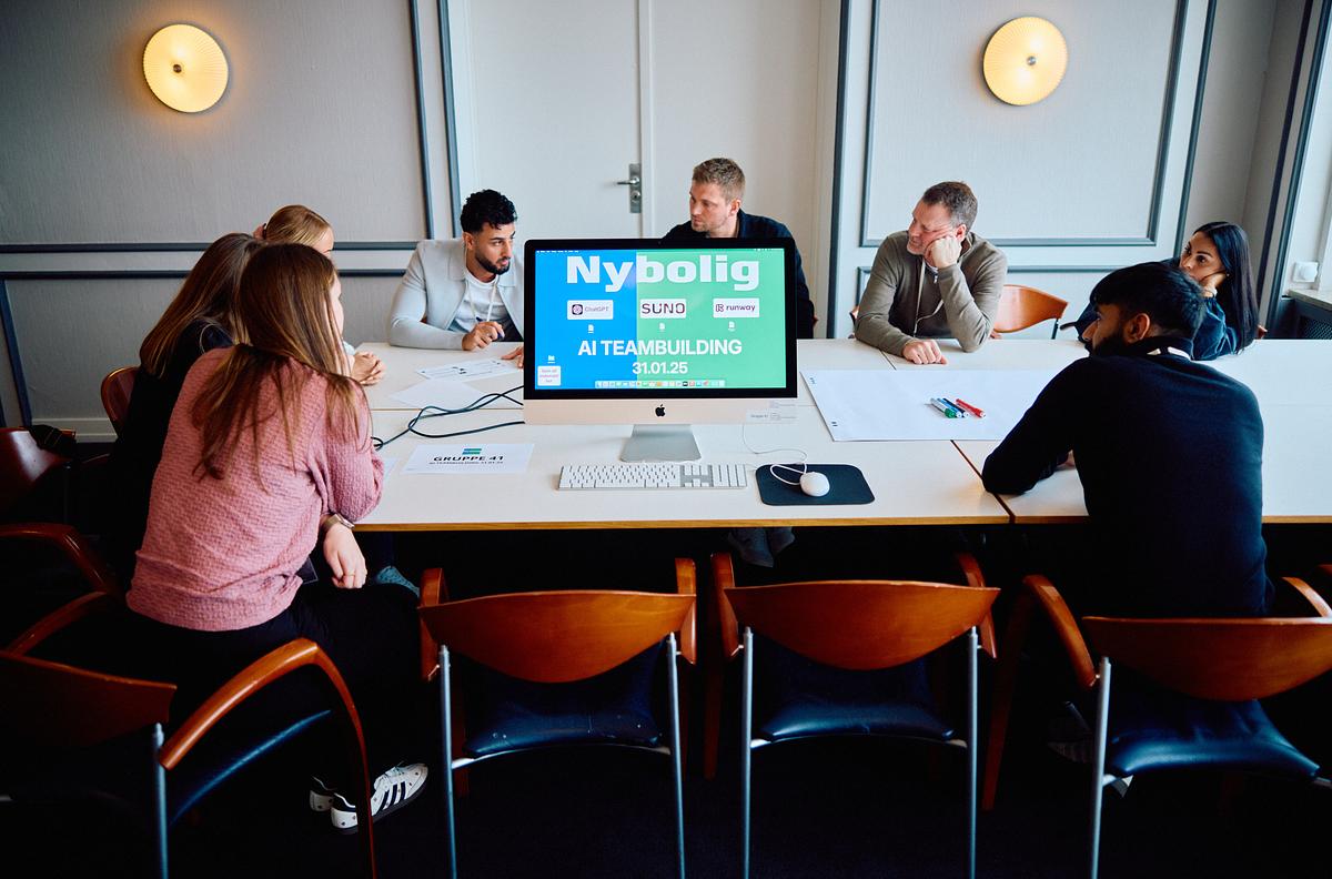AI TEAMBUILDING