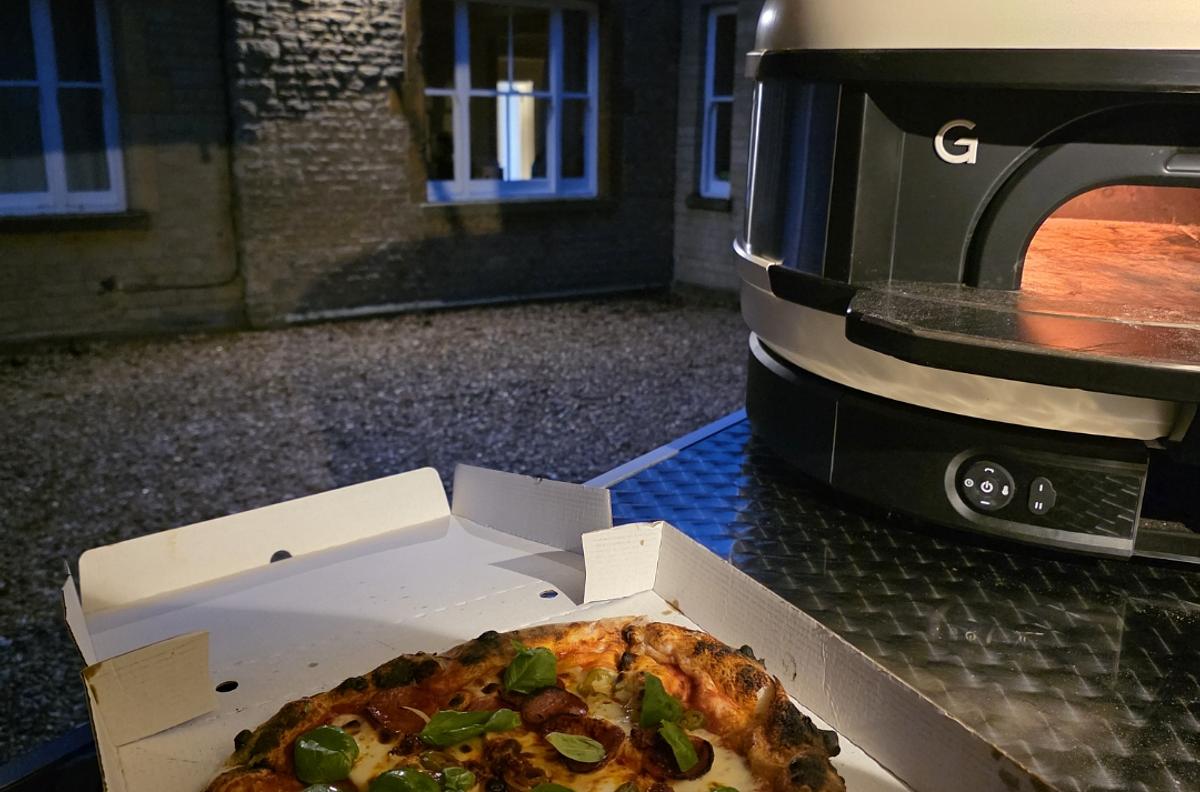 Artisan Pizza Neapolitan-style