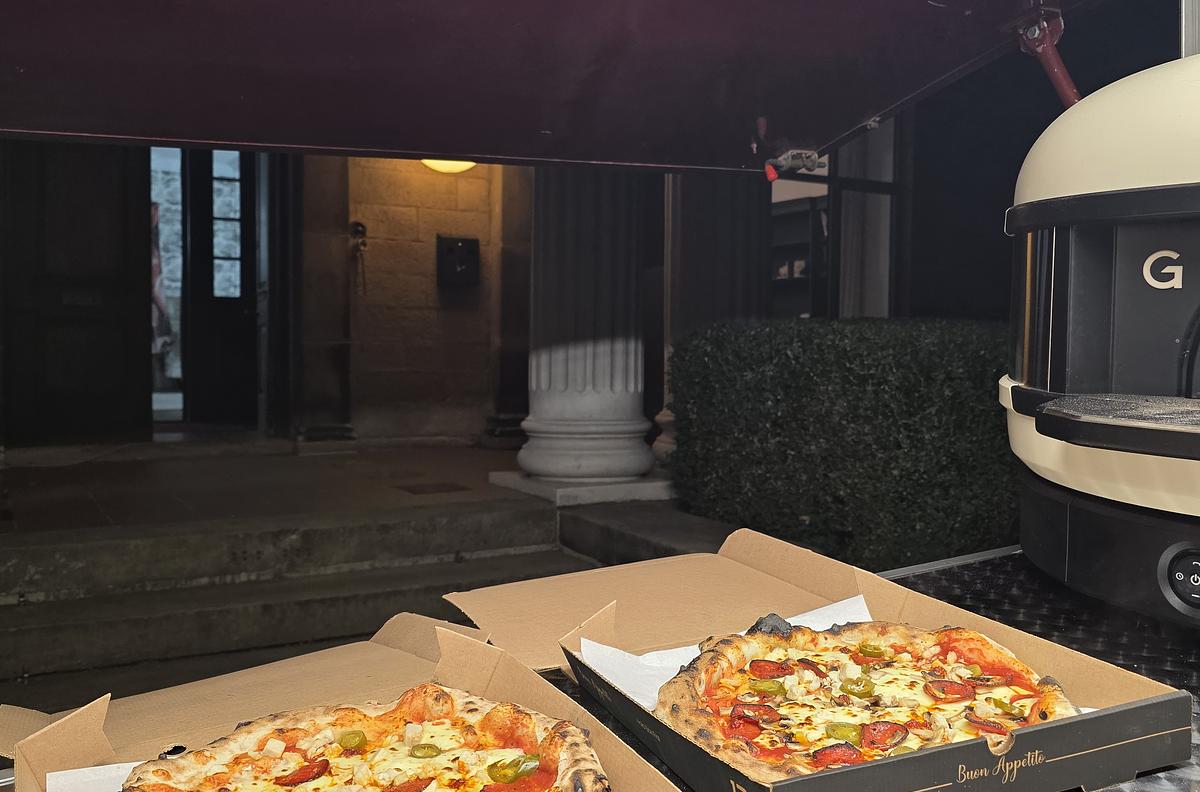 Artisan Pizza Neapolitan-style