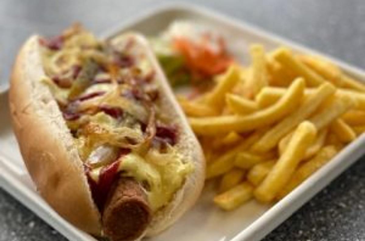 Grillsandwiches, Burger, American HotDog, Mittagsmenue 