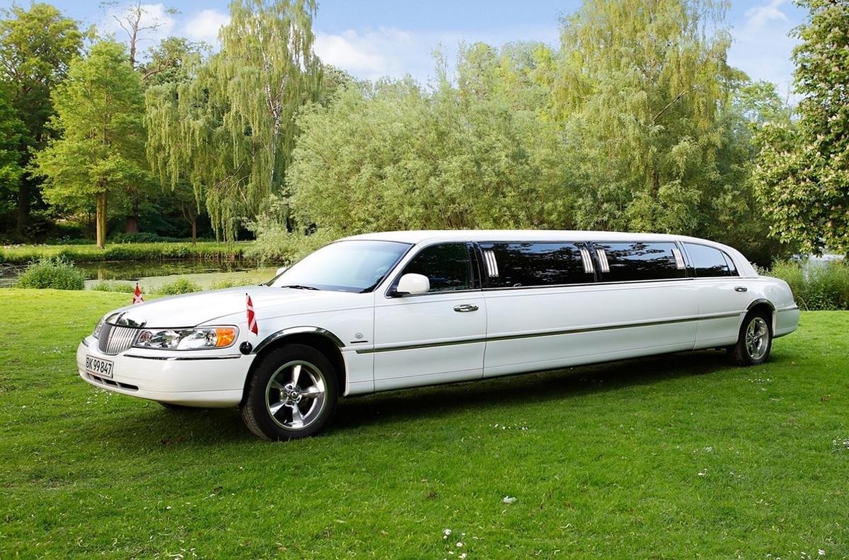 Limousine kørsel