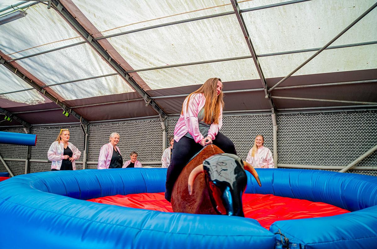 Rodeotyr hos Shoot to Thrill