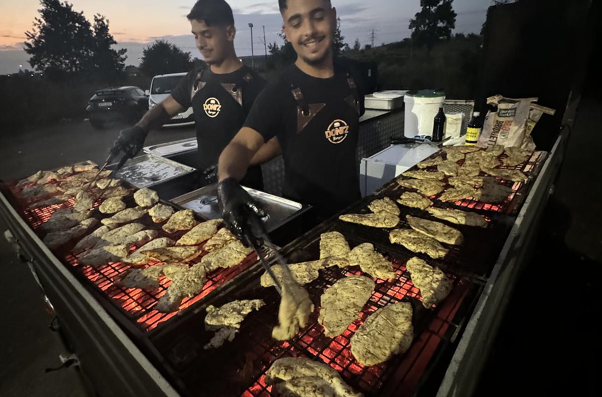 WE GRILL & YOU CHILL