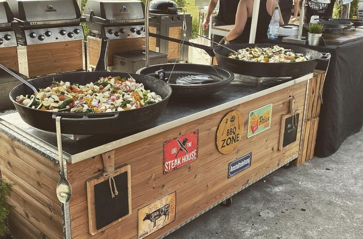 WE GRILL & YOU CHILL
