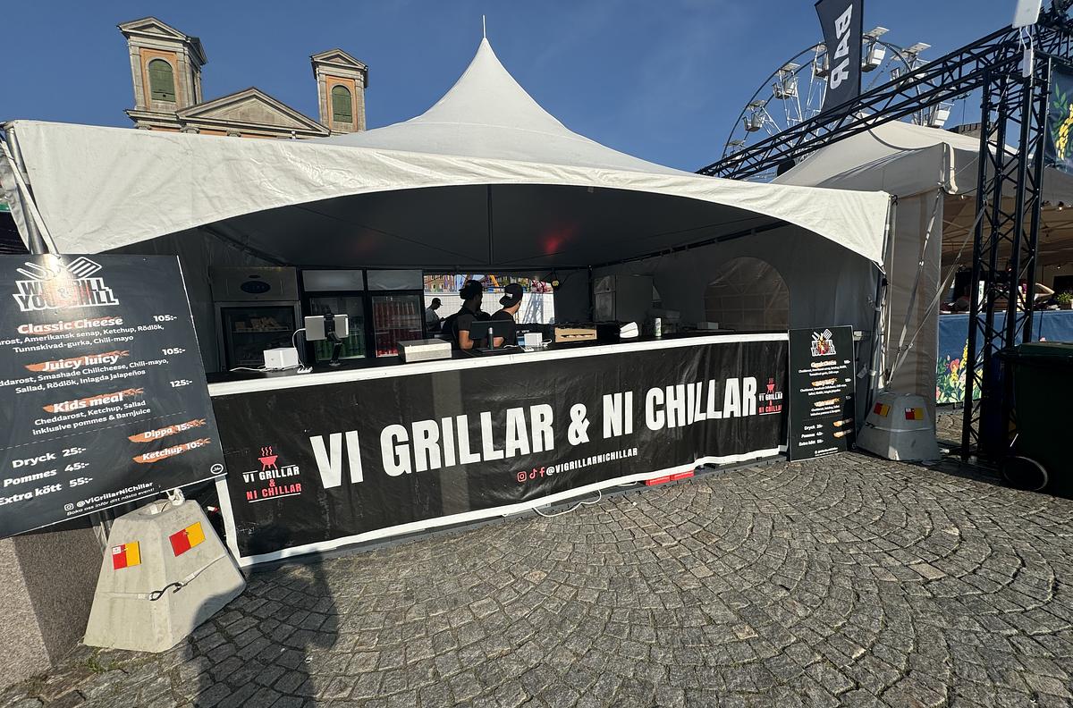 WE GRILL & YOU CHILL