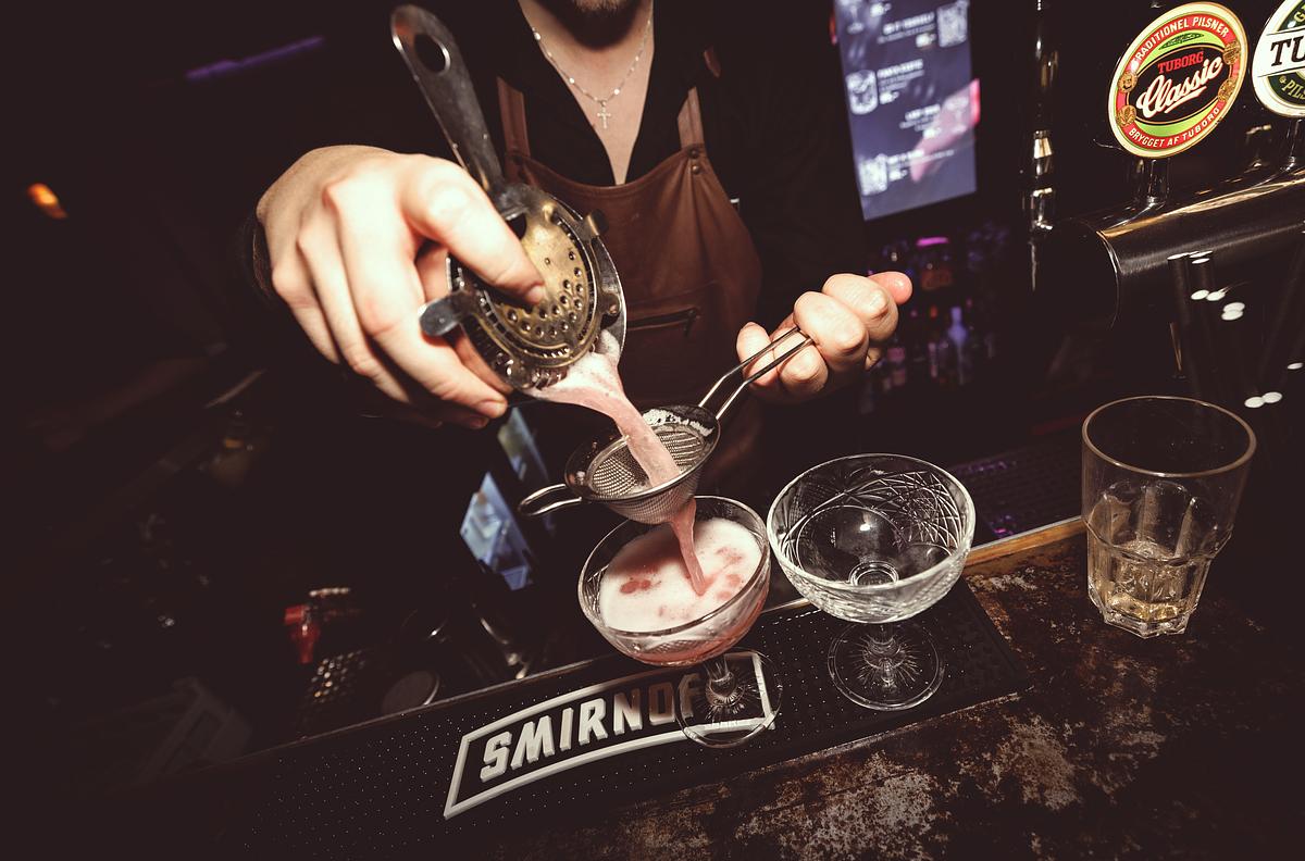 Cocktailkursus på Butchers Club