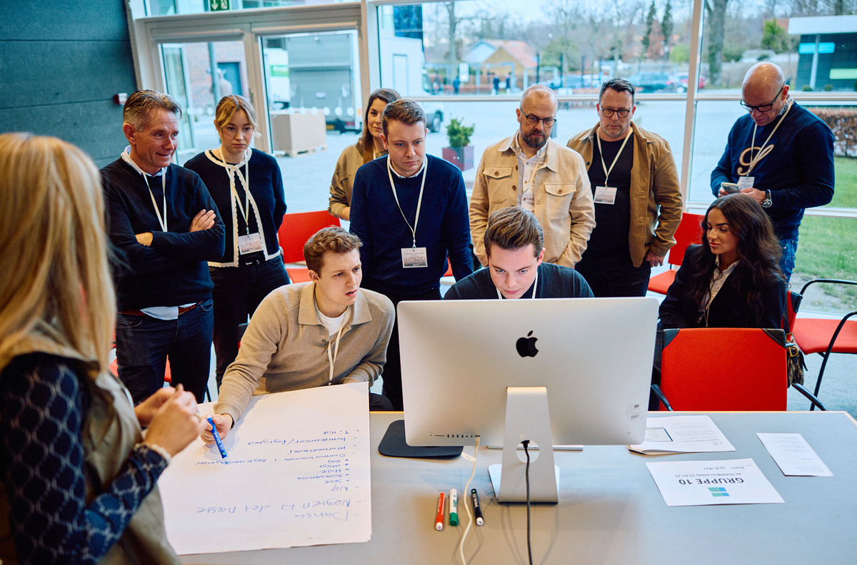 AI TEAMBUILDING