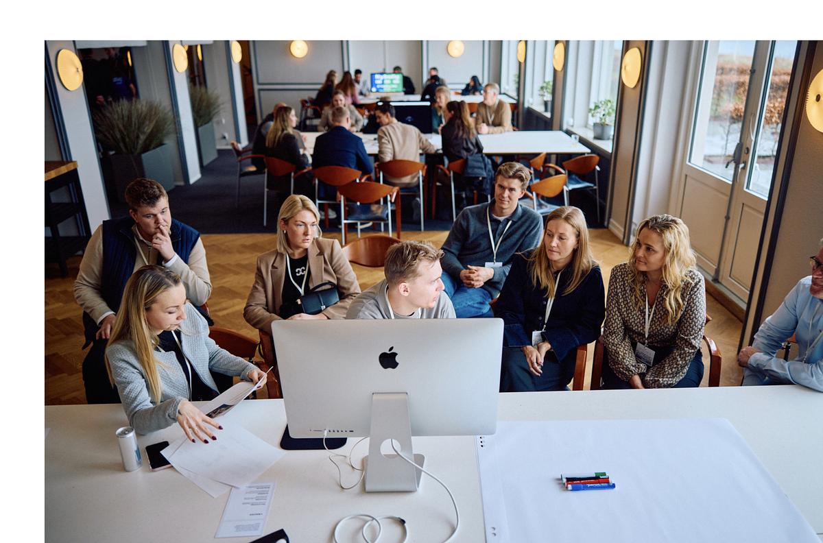 Firma Sangen med AI