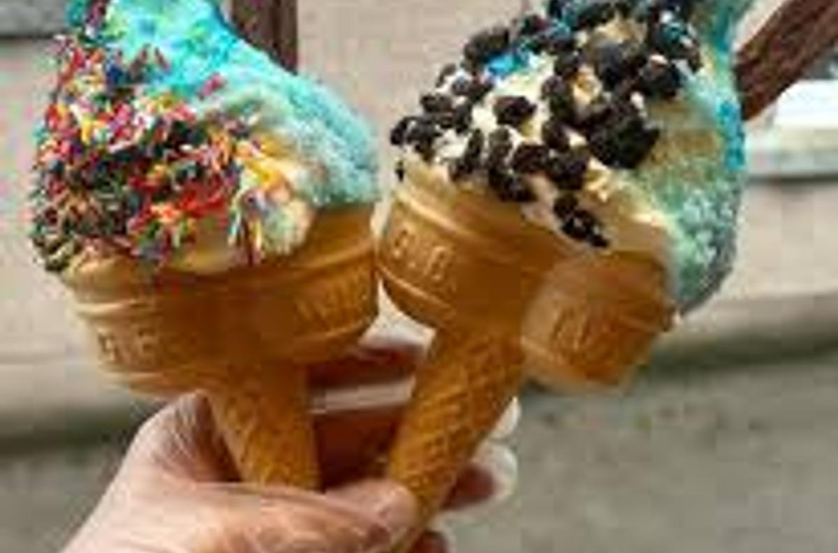 Ice cream van dessert van