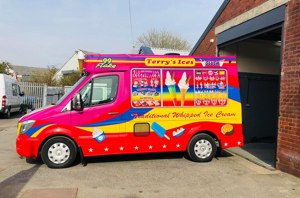Ice cream van dessert van