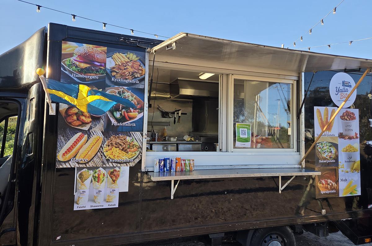 Kyckling Tarlek Kebab Kyckling Tarlek Shawarma Falafel Sandwich Kebab Kyckling Burger Sandwich 