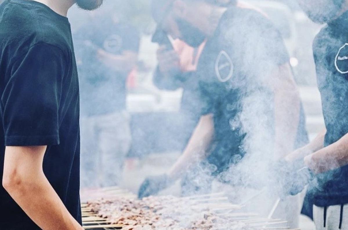 WE GRILL & YOU CHILL