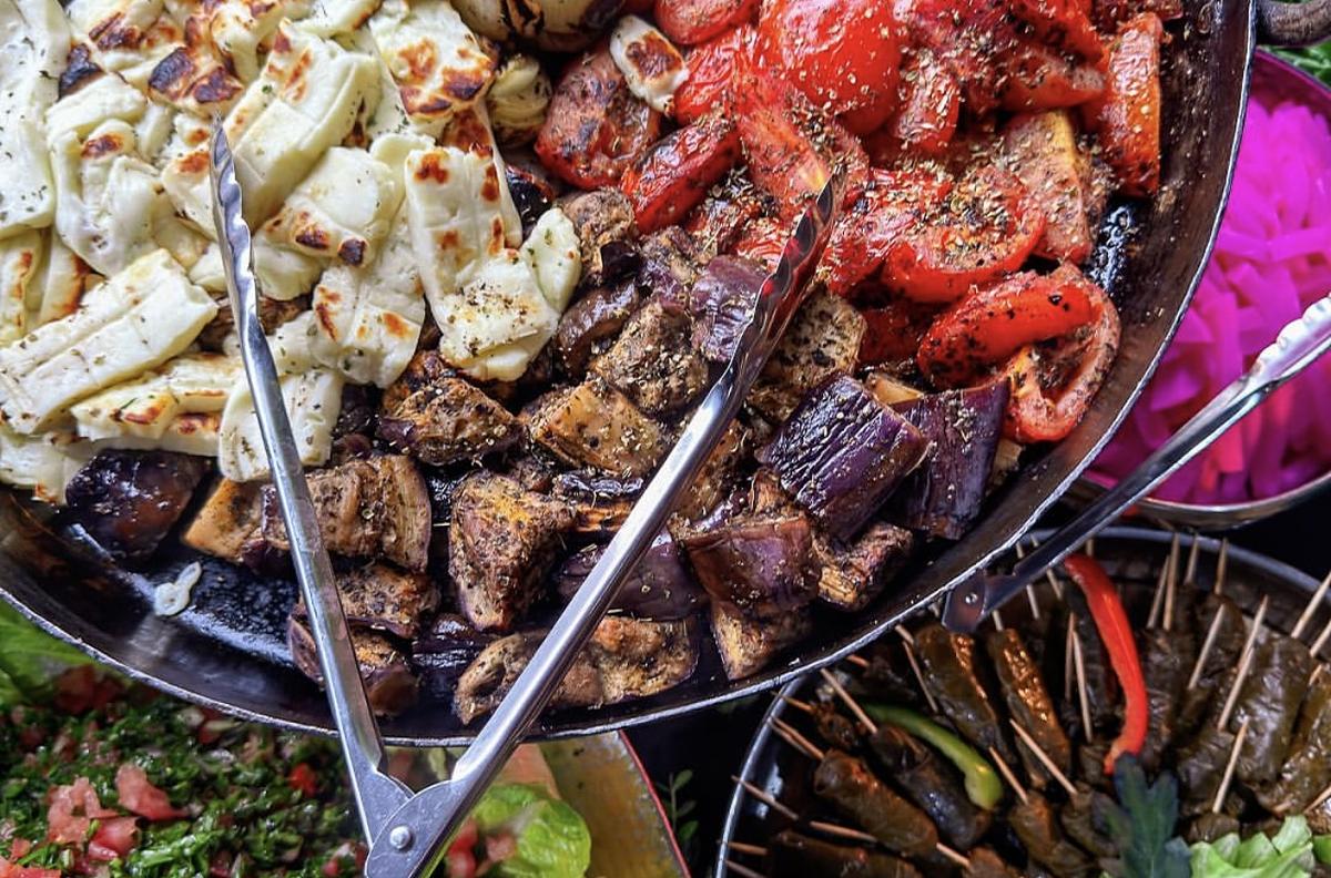 WE GRILL & YOU CHILL