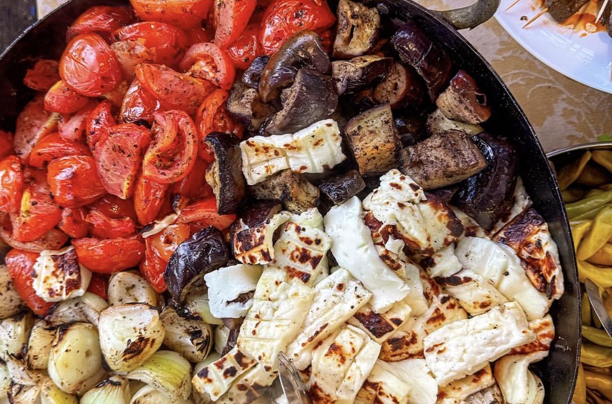 WE GRILL & YOU CHILL