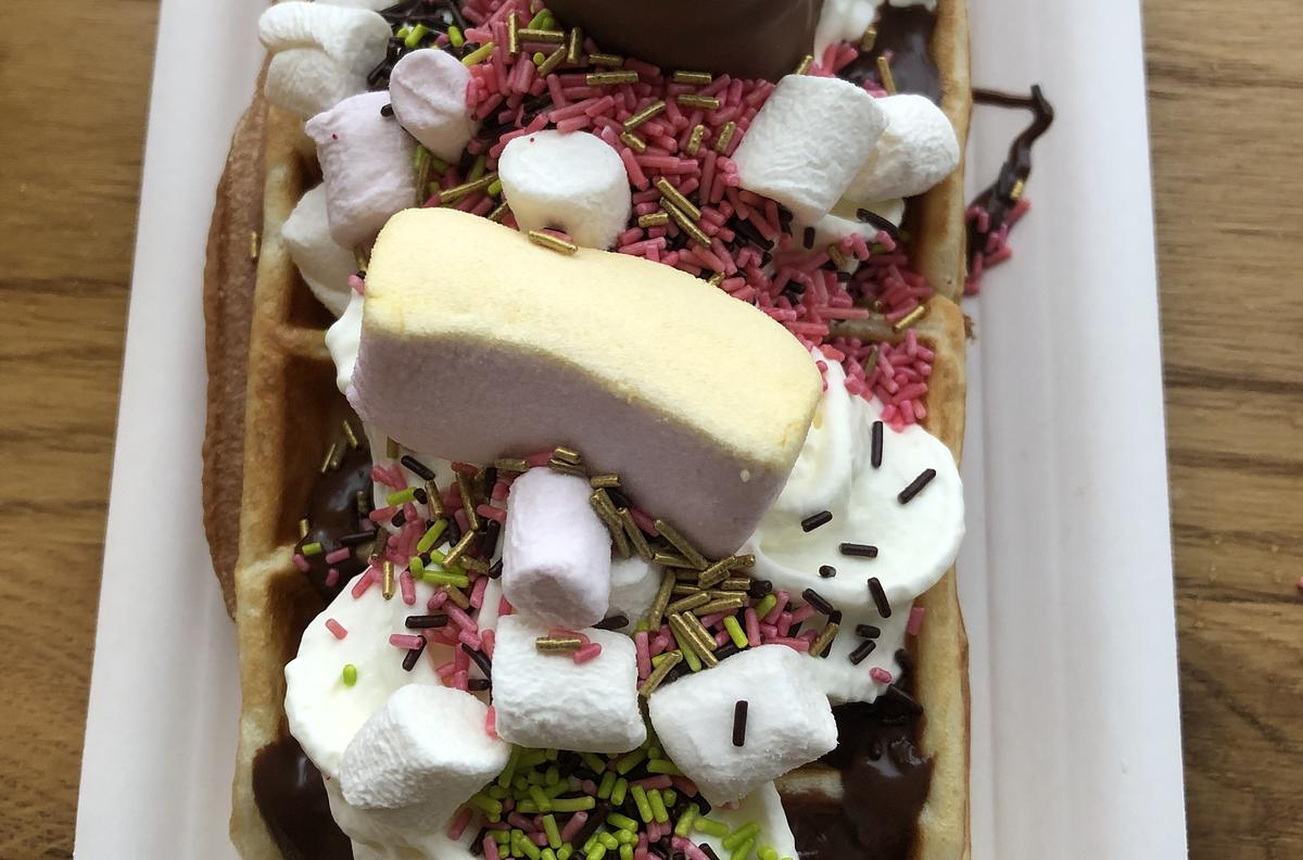 Charmantes Waffelwägeli